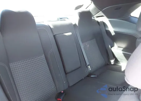 2016 Dodge Challenger Sxt z USA, uszkodzony, nr VIN 2C3CDZAG3GH337080